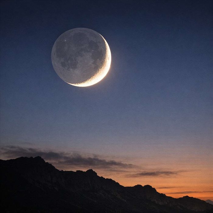 Comment se forme un croissant de Lune naturellement ?